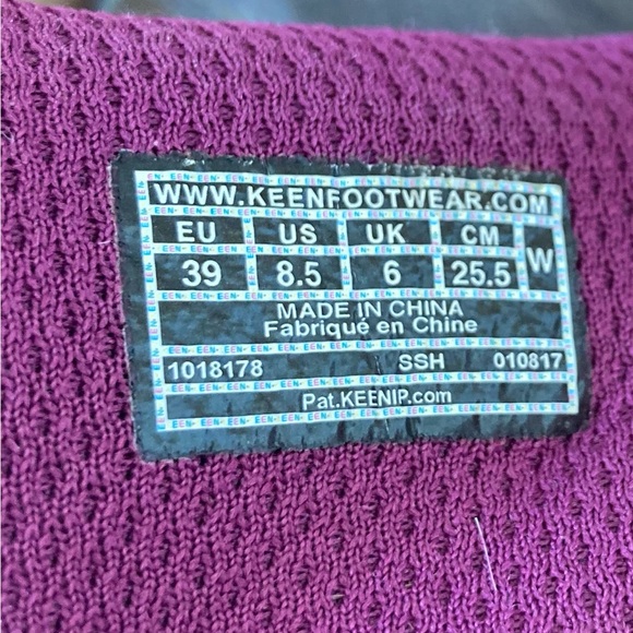 Keen leather hiking boots with Pink fabric accents great Ankle Support - Picture 4 of 13